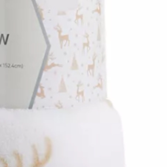 NWT-SUPER SOFT & Beautiful- White & Tan Reindeer Christmas 🌲 Throw Blanket 50x60 - Picture 3 of 4